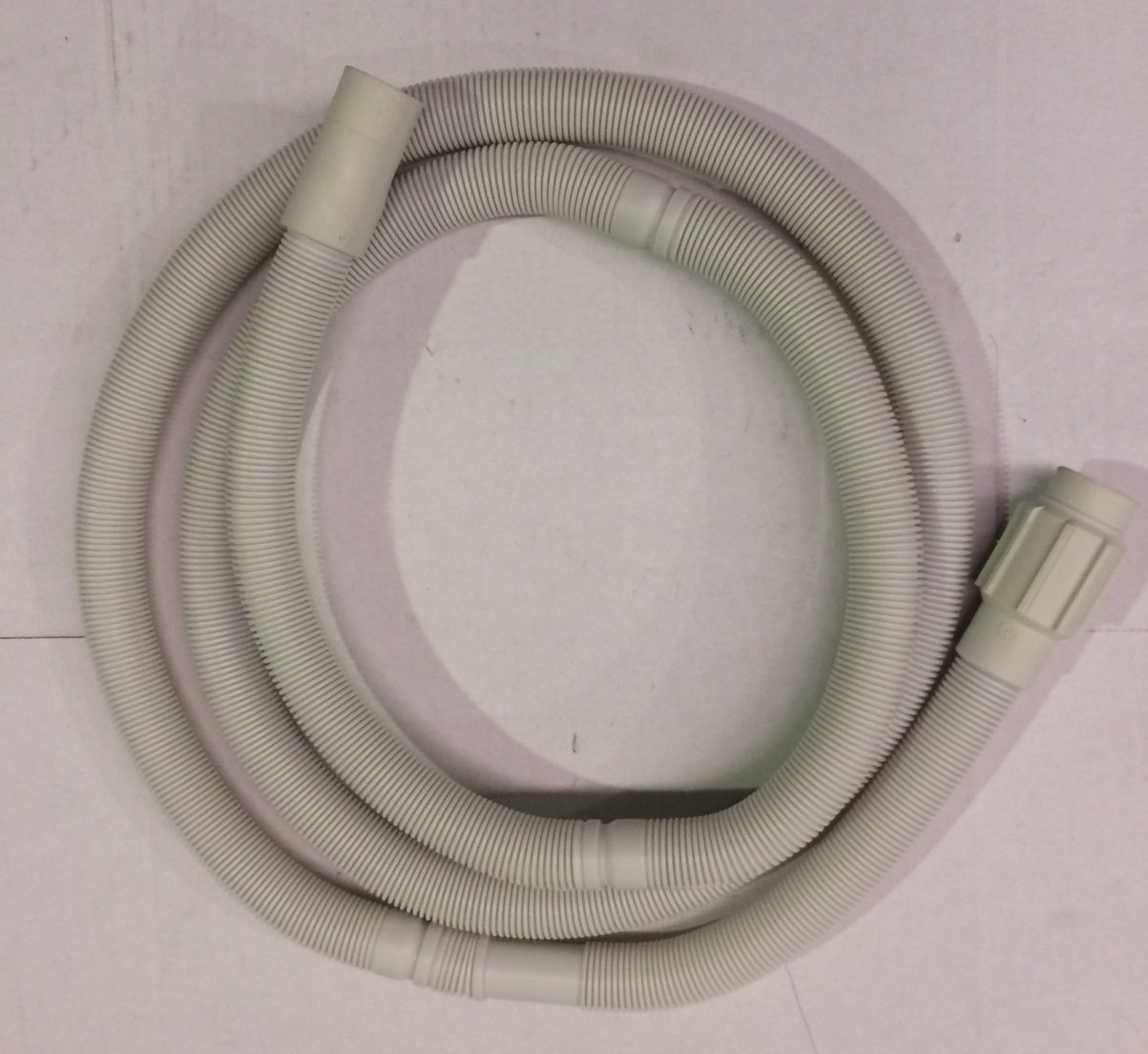 481253029113 Whirlpool Dishwasher Drain Hose 2.5m Electrical Supplies