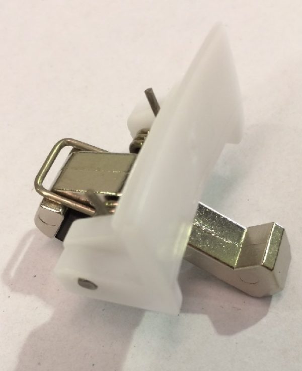 DC97-05111A Samsung Door Latch F/Loader