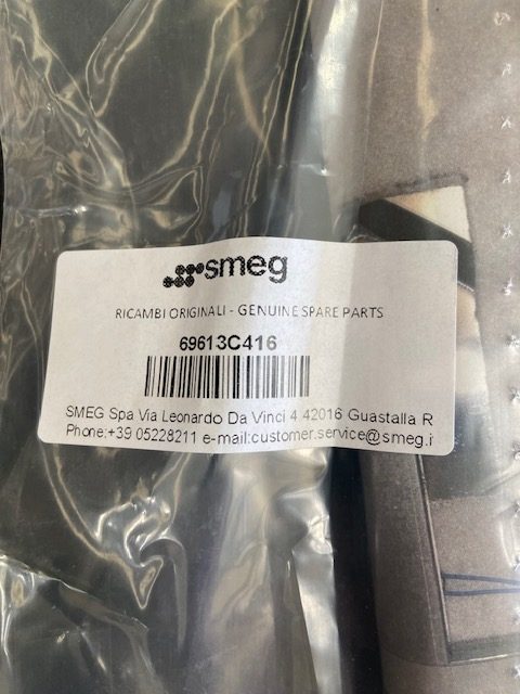 690074493 Genuine Smeg Dishwasher Door Lock Kit - Image 4