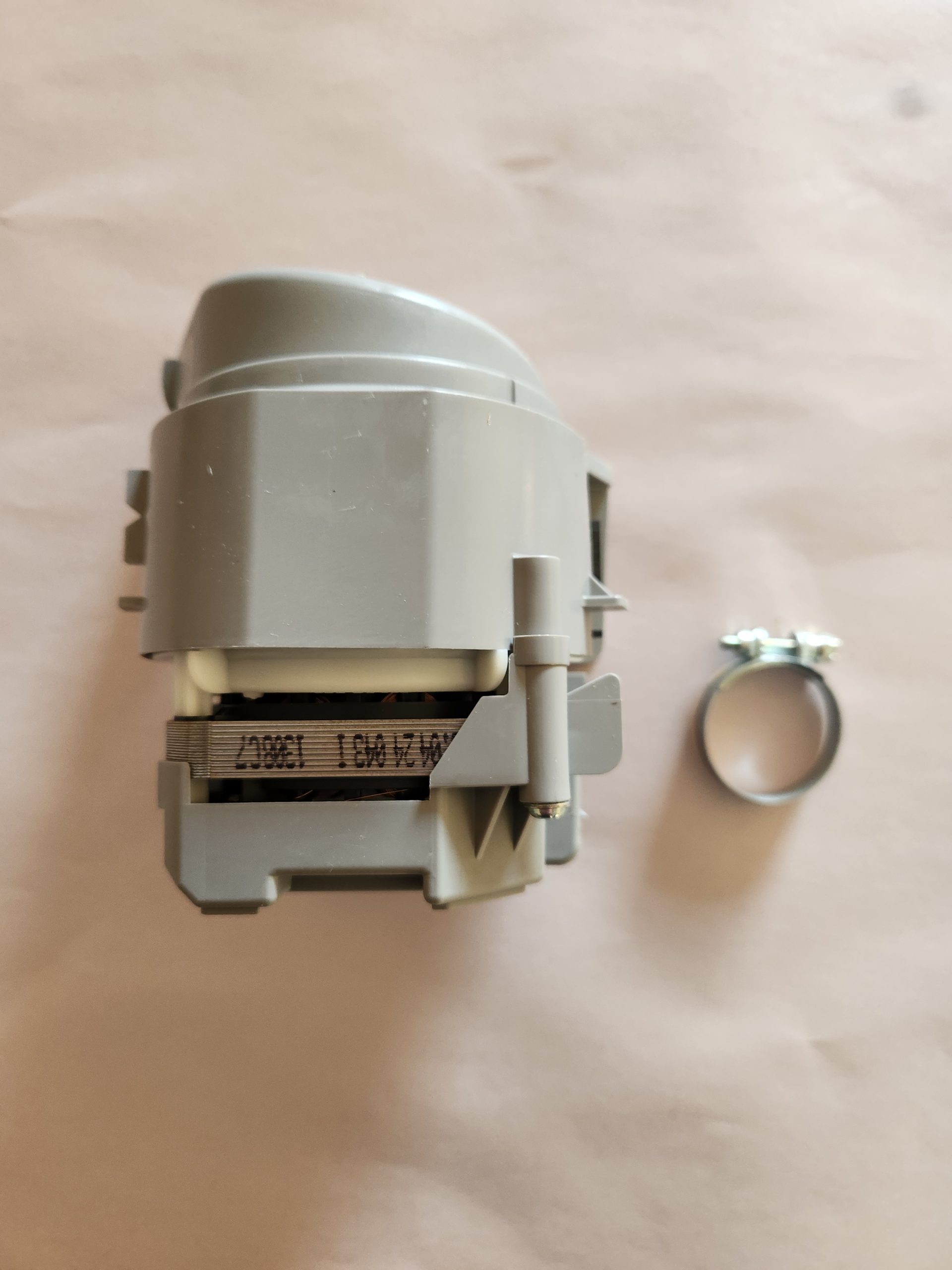 12014980 Genuine Bosch Heat Pump - Image 4